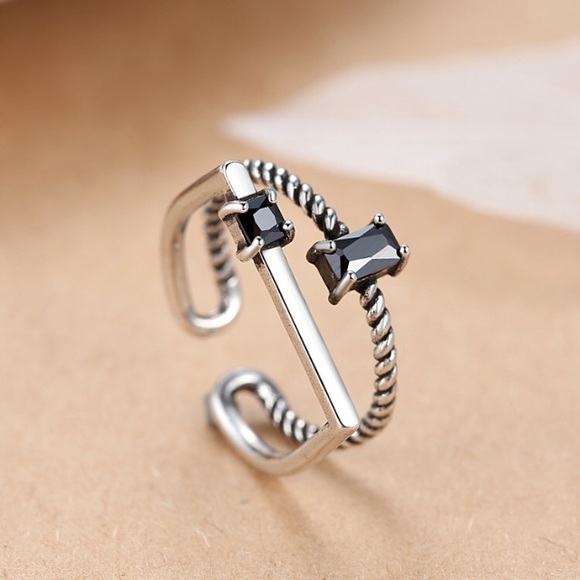 Jewelry - 925 Sterling Silver Double Ring